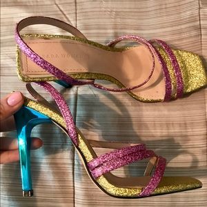 High heels sandals, super stylish and glam!